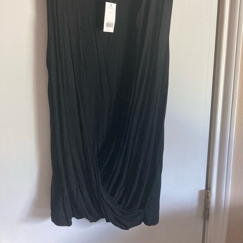 NWT Banana Republic black pull over open front top. Size L - Picture 5 of 5